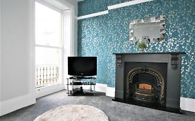 Central Serviced Apartments By Roomsbooked